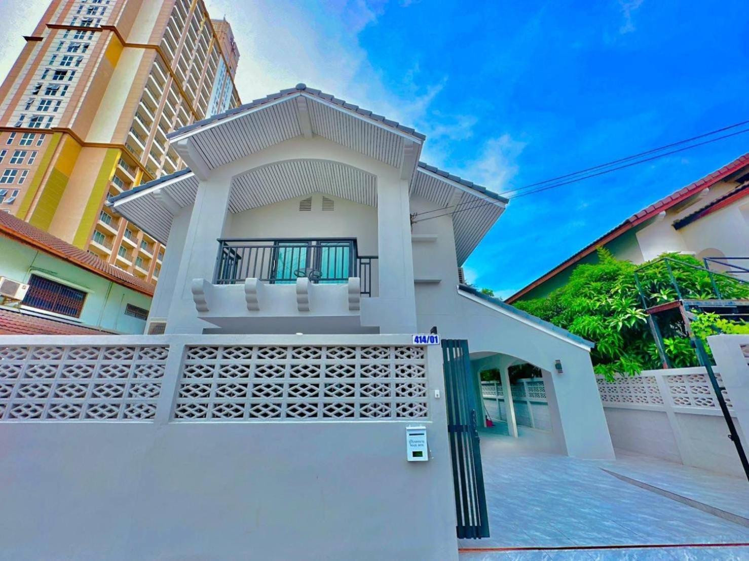 4Bedroom Pool Villa Near Walking St Bonk パッタヤー エクステリア 写真