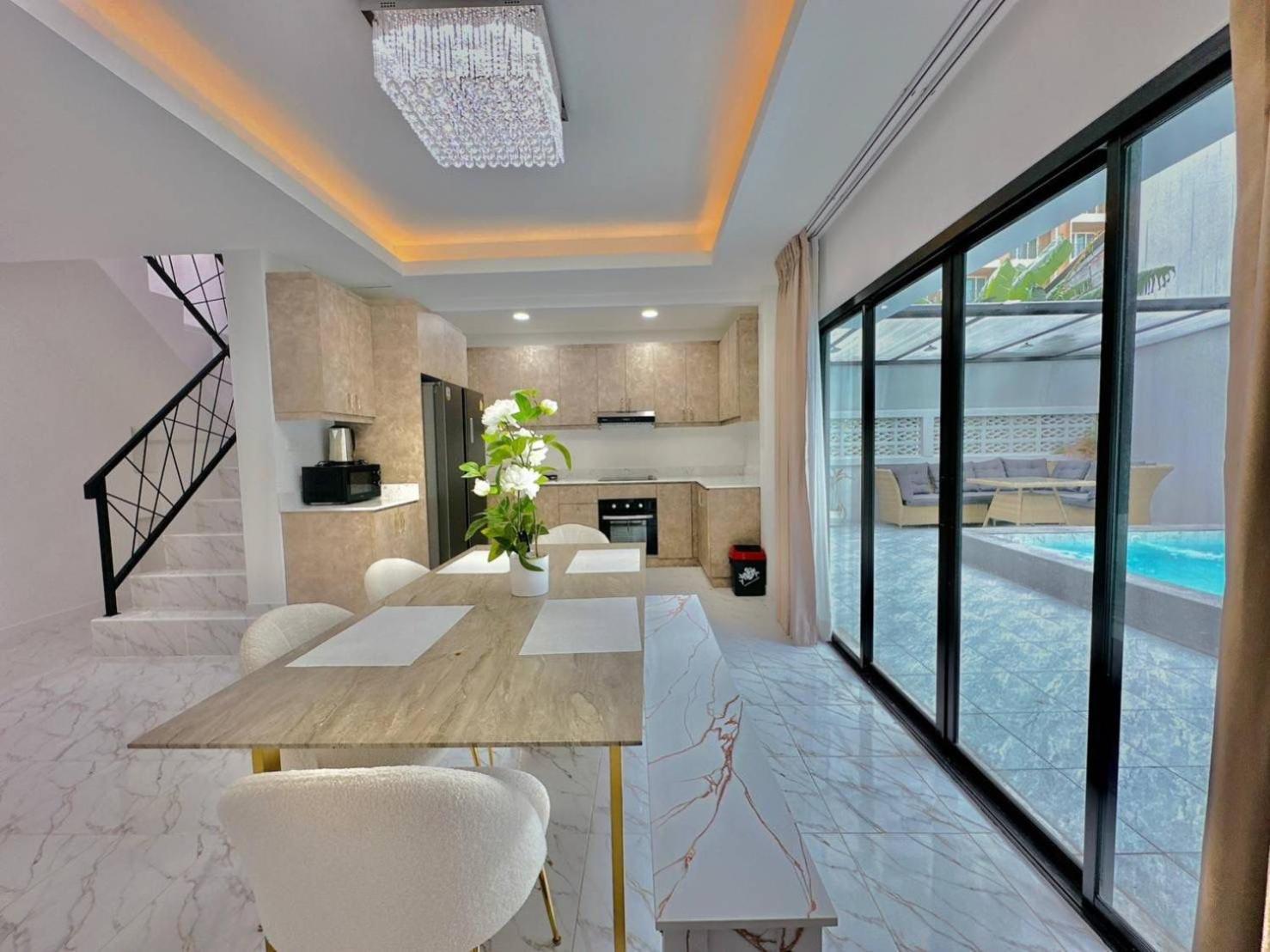 4Bedroom Pool Villa Near Walking St Bonk パッタヤー エクステリア 写真